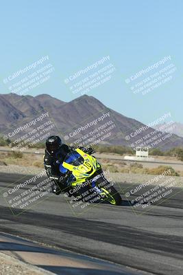 media/Nov-01-2025-CVMA (Sat) [[fc0f7531b8]]/Race 13-Femmewalla-Femmewalla UL/